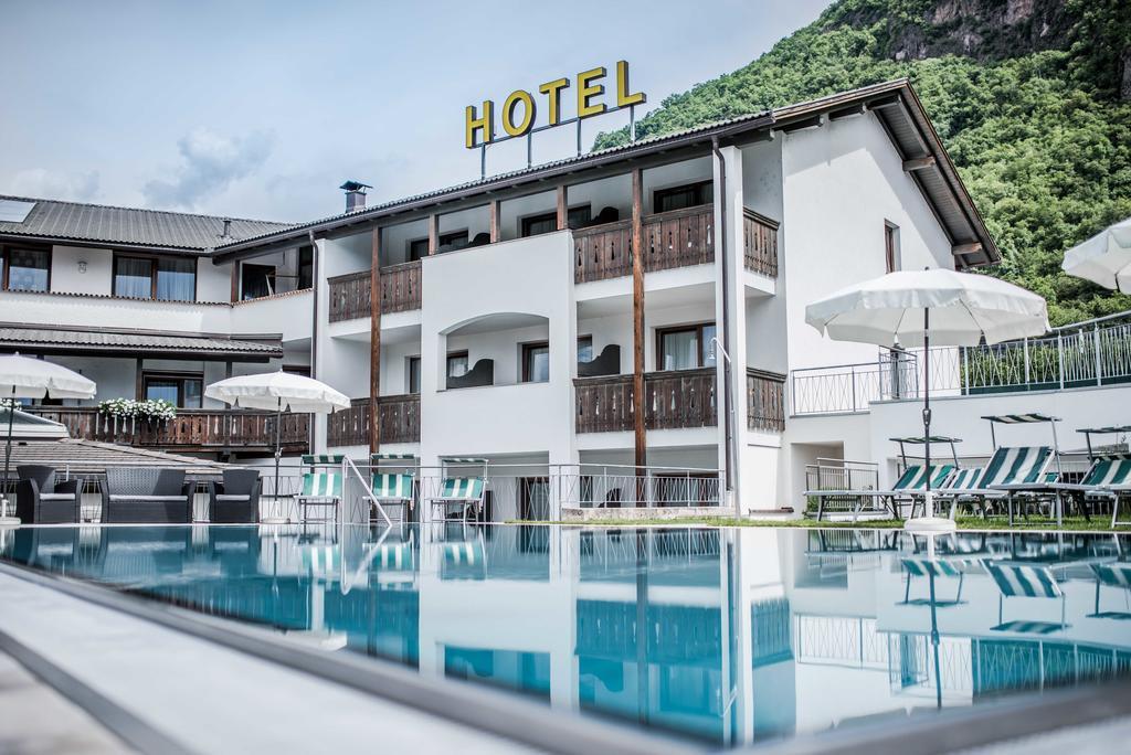 Hotel Foerstlerhof Postal / Burgstall Екстер'єр фото