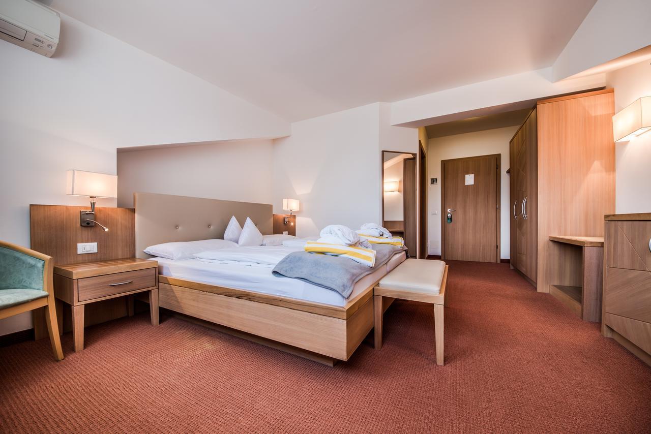 Hotel Foerstlerhof Postal / Burgstall Екстер'єр фото